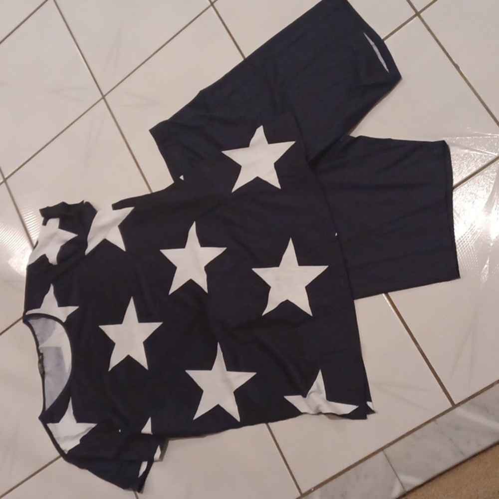 4/$60 New Star Print Shorts Pajama Set - Size 3XL (US18)